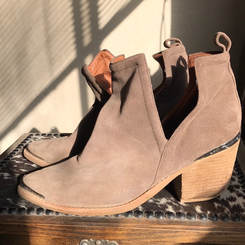 Jeffery Campbell Cromwell bootie